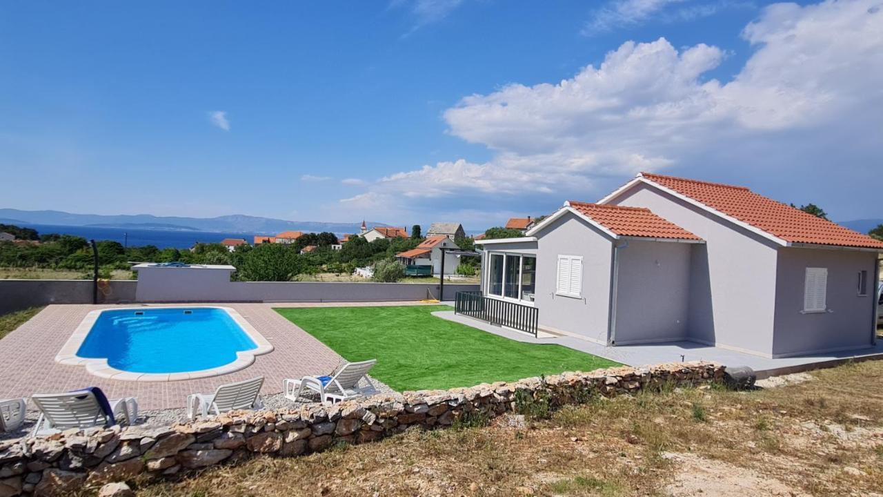 Villa Nane Garden House With Heated Pool à Mirce Extérieur photo